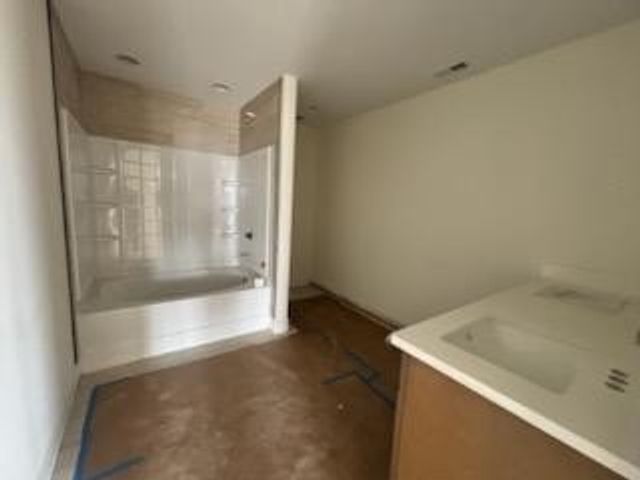 5000 Royal View Way, Clarksville, TN 37040