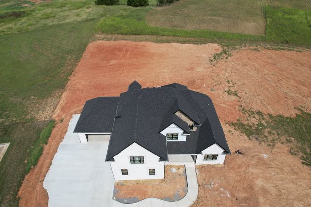 5000 Royal View Way, Clarksville, TN 37040