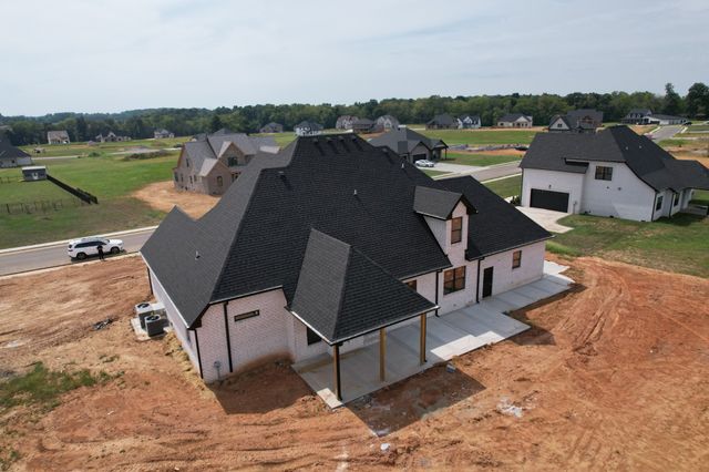 5000 Royal View Way, Clarksville, TN 37040