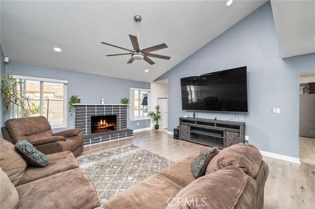 9955 Briarwood, Fontana, CA 92335