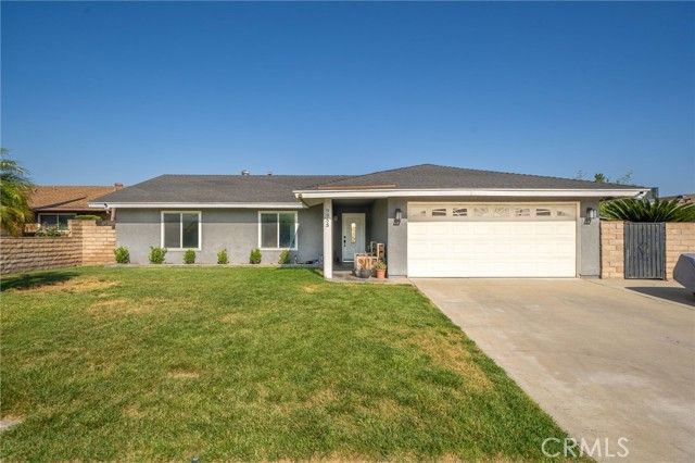 9955 Briarwood, Fontana, CA 92335
