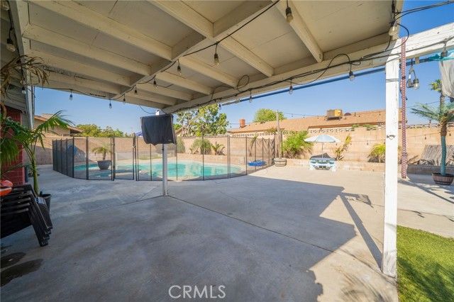 9955 Briarwood, Fontana, CA 92335