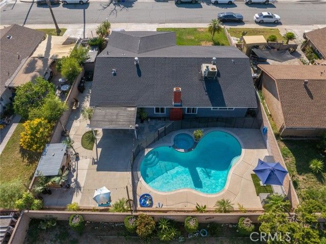 9955 Briarwood, Fontana, CA 92335