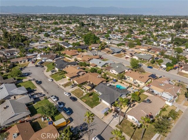 9955 Briarwood, Fontana, CA 92335