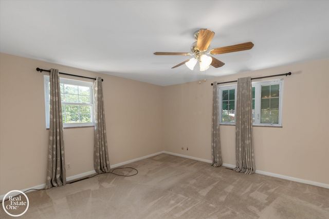 278 Fisher Road, Grosse Pointe Farms, MI 48230