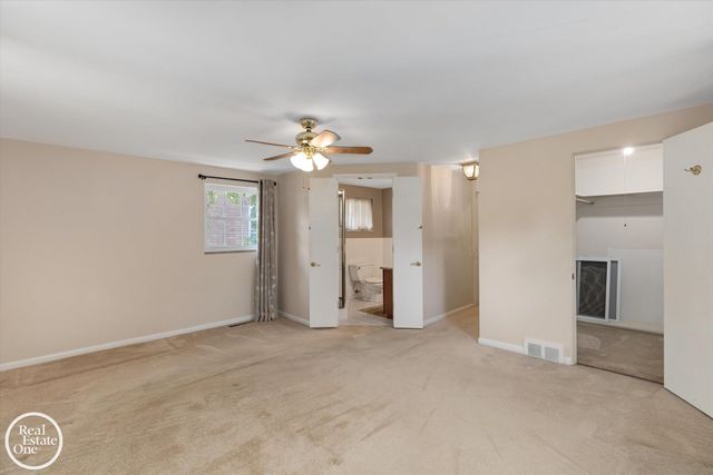278 Fisher Road, Grosse Pointe Farms, MI 48230