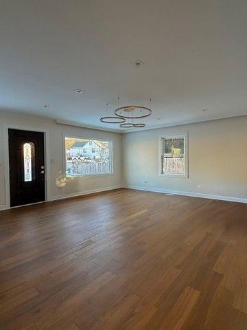 830 Deerfield Road, Highland Park, IL 60035