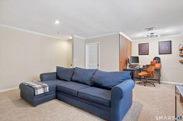 22 Caldwell Terrace 22, Danbury, CT 06810