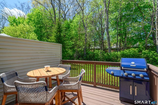 22 Caldwell Terrace 22, Danbury, CT 06810