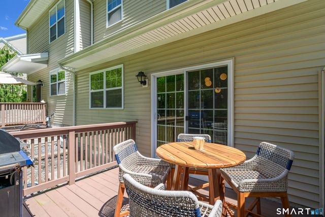 22 Caldwell Terrace 22, Danbury, CT 06810