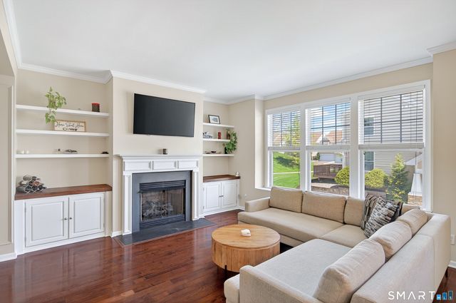 22 Caldwell Terrace 22, Danbury, CT 06810