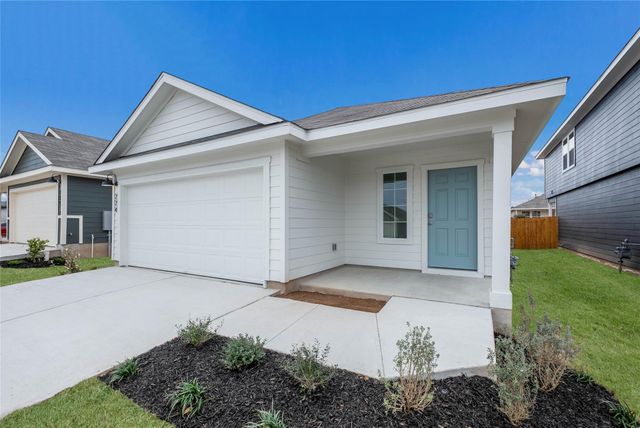 195 Schuenemann WAY, Uhland, TX 78640
