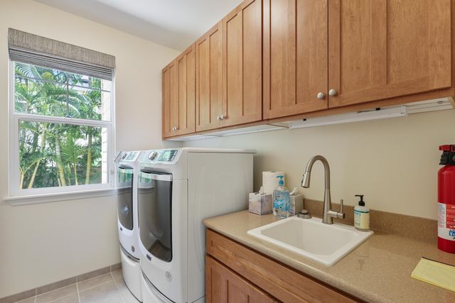 96 Moana Ave, Kihei, HI 96753