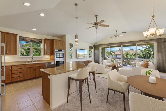 96 Moana Ave, Kihei, HI 96753