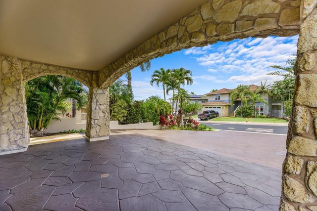 96 Moana Ave, Kihei, HI 96753