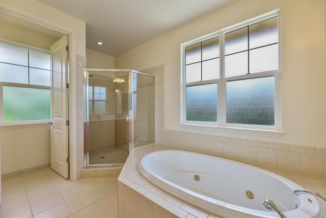 96 Moana Ave, Kihei, HI 96753