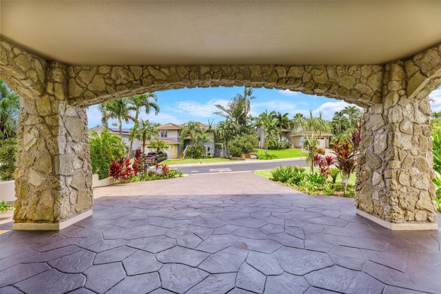 96 Moana Ave, Kihei, HI 96753