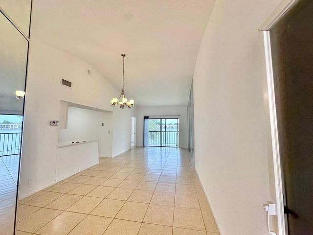 3170 Leewood Terrace L210, Boca Raton, FL 33431
