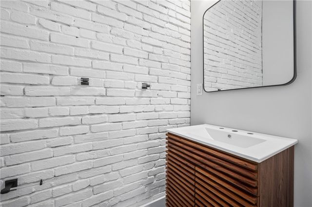 527 Grandview Ave, Mt Washington, PA 15211