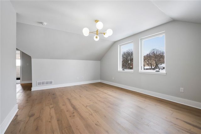 527 Grandview Ave, Mt Washington, PA 15211