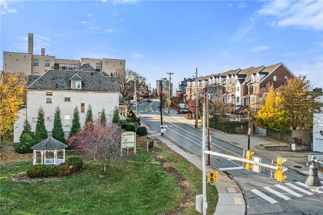 527 Grandview Ave, Mt Washington, PA 15211