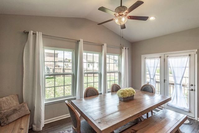 156 Hackney Ln, Gallatin, TN 37066