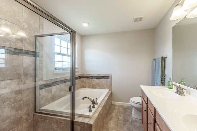 156 Hackney Ln, Gallatin, TN 37066