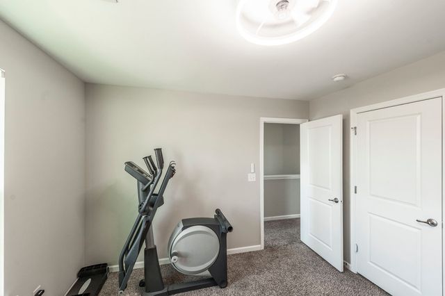 156 Hackney Ln, Gallatin, TN 37066