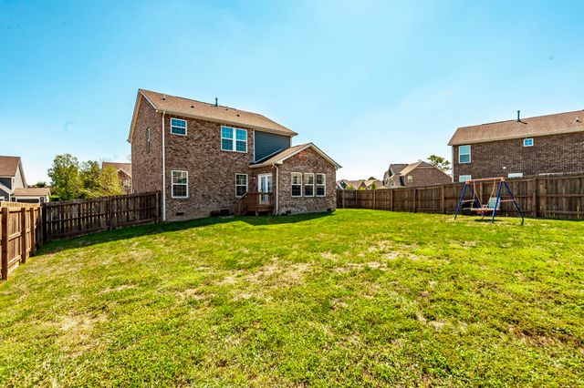 156 Hackney Ln, Gallatin, TN 37066