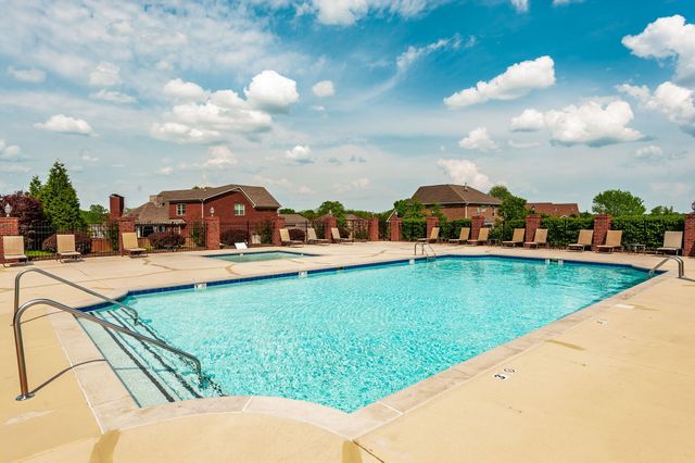 156 Hackney Ln, Gallatin, TN 37066