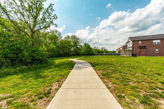 156 Hackney Ln, Gallatin, TN 37066