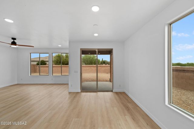 11964 N Raphael Way, Oro Valley, AZ 85742