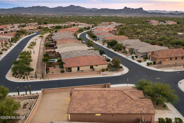 11964 N Raphael Way, Oro Valley, AZ 85742
