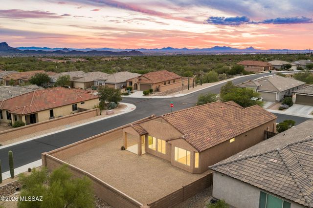 11964 N Raphael Way, Oro Valley, AZ 85742