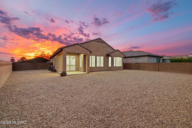11964 N Raphael Way, Oro Valley, AZ 85742