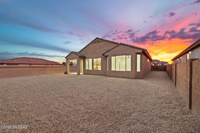11964 N Raphael Way, Oro Valley, AZ 85742