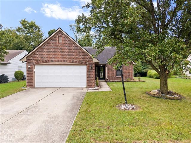 8065 Cherrybark Drive, Indianapolis, IN 46236
