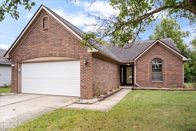 8065 Cherrybark Drive, Indianapolis, IN 46236