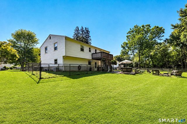 19 Lance Lane, Milford, CT 06460
