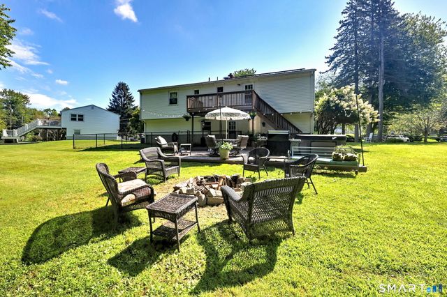 19 Lance Lane, Milford, CT 06460