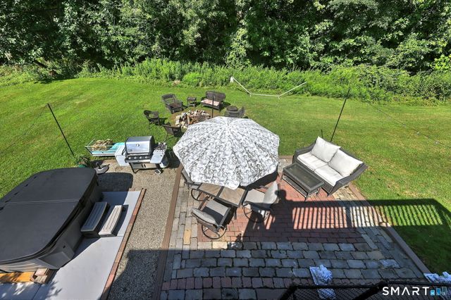 19 Lance Lane, Milford, CT 06460