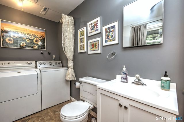 19 Lance Lane, Milford, CT 06460