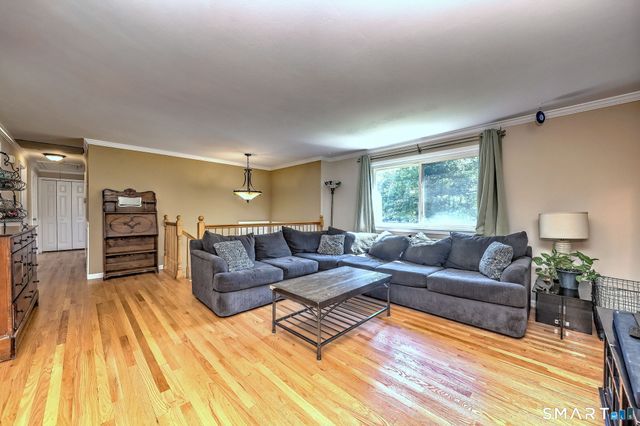 19 Lance Lane, Milford, CT 06460