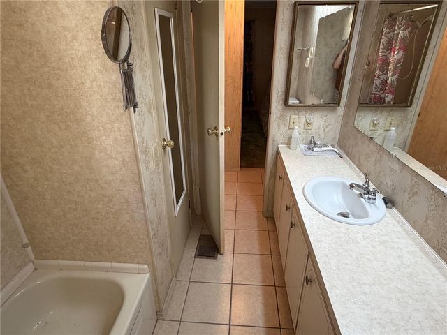 5619 BAYSHORE RD 126, Palmetto, FL 34221