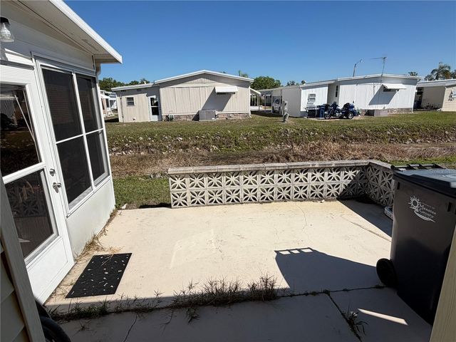 5619 BAYSHORE RD 126, Palmetto, FL 34221