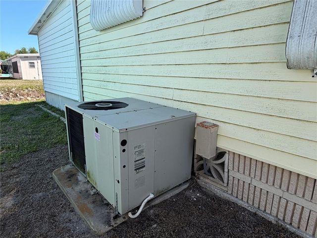 5619 BAYSHORE RD 126, Palmetto, FL 34221