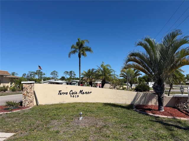 5619 BAYSHORE RD 126, Palmetto, FL 34221