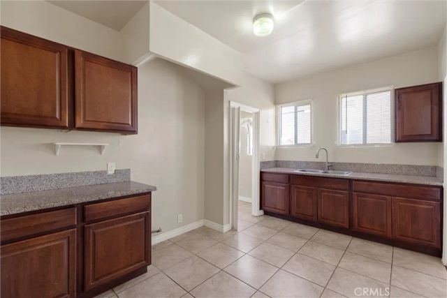 4051 W 21st, Los Angeles, CA 90018