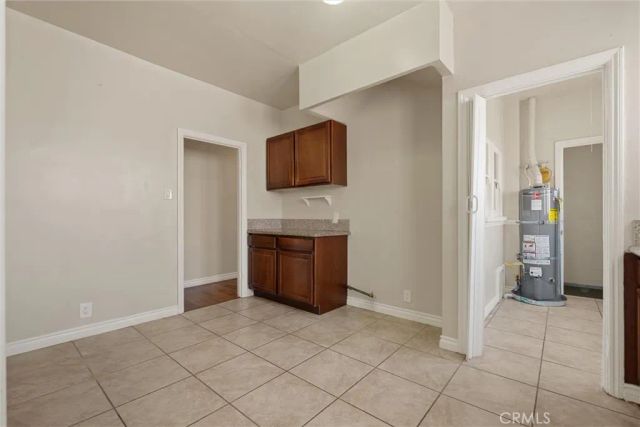 4051 W 21st, Los Angeles, CA 90018