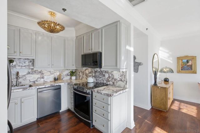 702 Ash St 704, San Diego, CA 92101